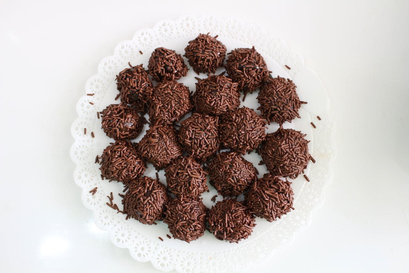recipe image Receita de Brigadeiros de Chocolate